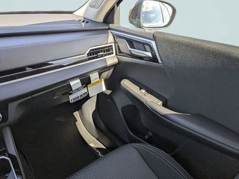 New 2026 Mitsubishi Outlander ES image 16