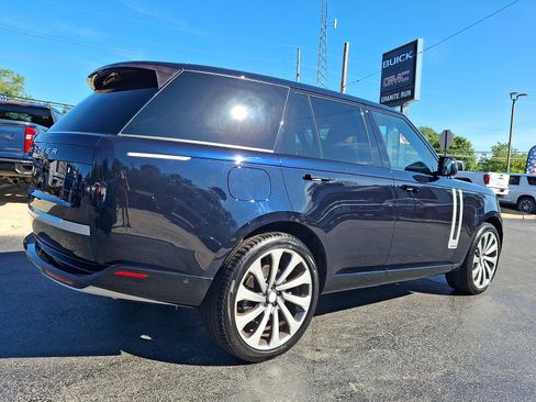 Used 2024 Land Rover Range Rover Autobiography AWD/4WD image 5