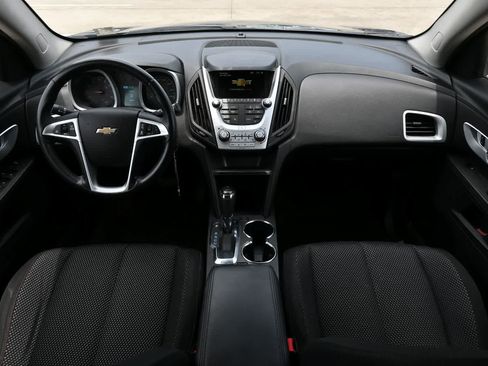 Used 2017 Chevrolet Equinox LT w/ Convenience Package AWD/4WD image 7