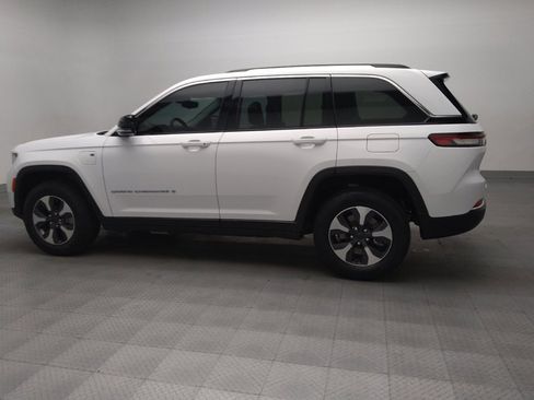 Used 2022 Jeep Grand Cherokee Limited 4xe image 3
