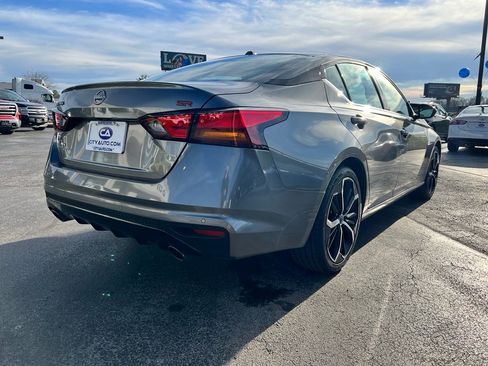 Used 2023 Nissan Altima 2.5 SR image 7