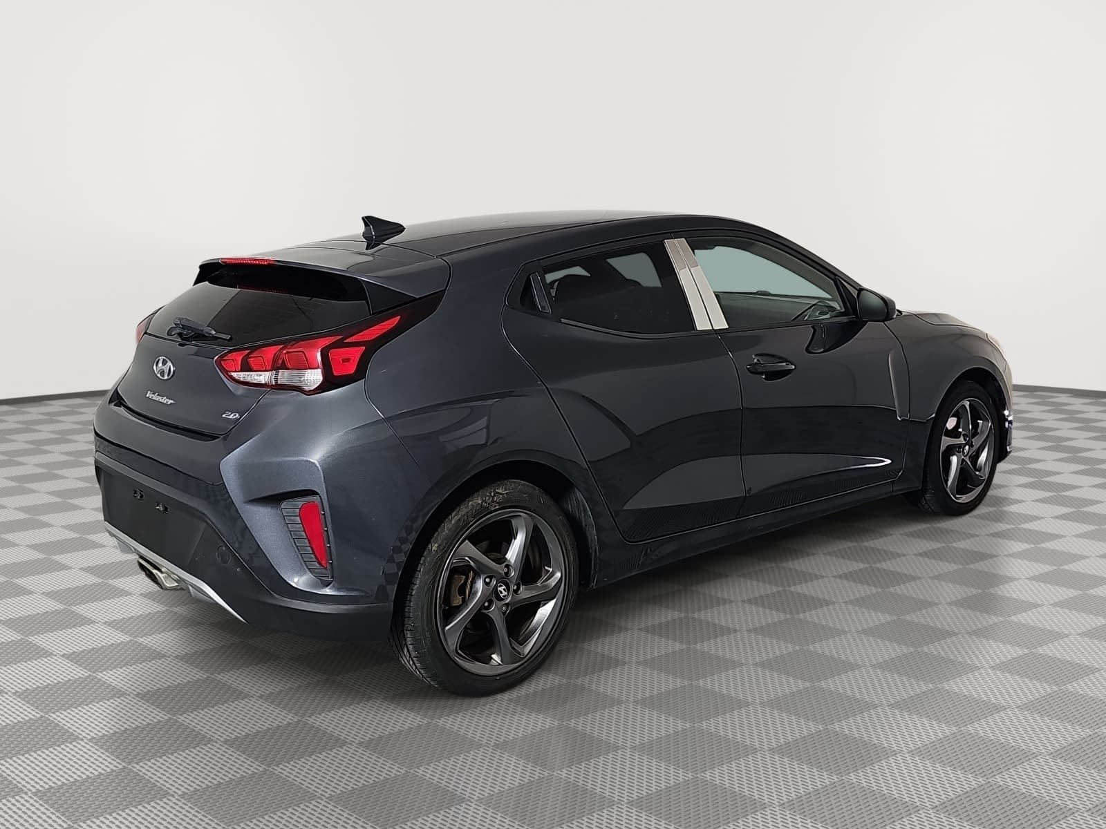 Used 2019 Hyundai Veloster 2.0 FWD image 8