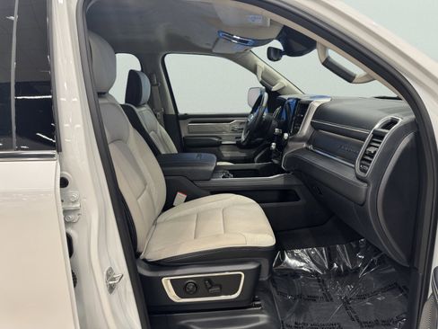 Used 2023 RAM 1500 Limited image 15