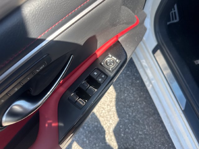 Used 2024 Lexus ES 350 F Sport w/ Accessory Package (Z2) FWD image 11