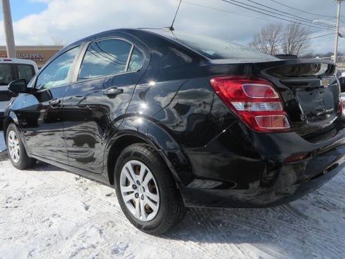 Used 2017 Chevrolet Sonic LS image 28