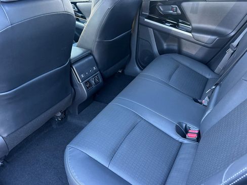 Used 2024 Toyota bZ4X Limited image 14