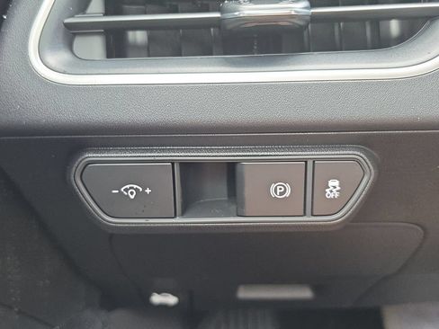 New 2026 Kia K4 FWD image 28
