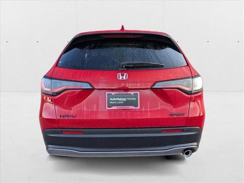 New 2026 Honda HR-V Sport image 7