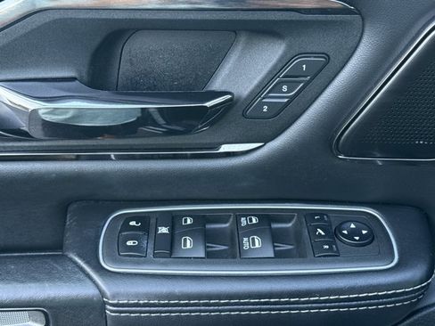 Used 2022 RAM 1500 Limited AWD/4WD image 18