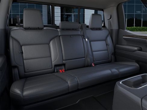 New 2026 GMC Sierra 1500 SLT w/ SLT Premium Package image 17