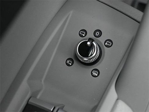 Used 2023 Audi Q5 2.0T Premium w/ Convenience Package image 12