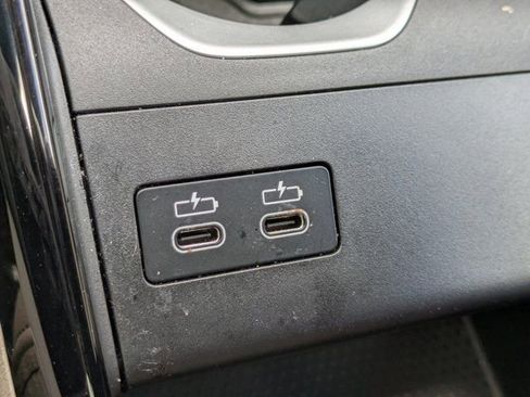 Used 2025 BMW X1 M35i AWD/4WD image 19