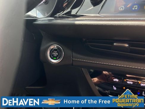 Used 2023 Buick Envision Essence w/ Sport Touring Package AWD/4WD image 17