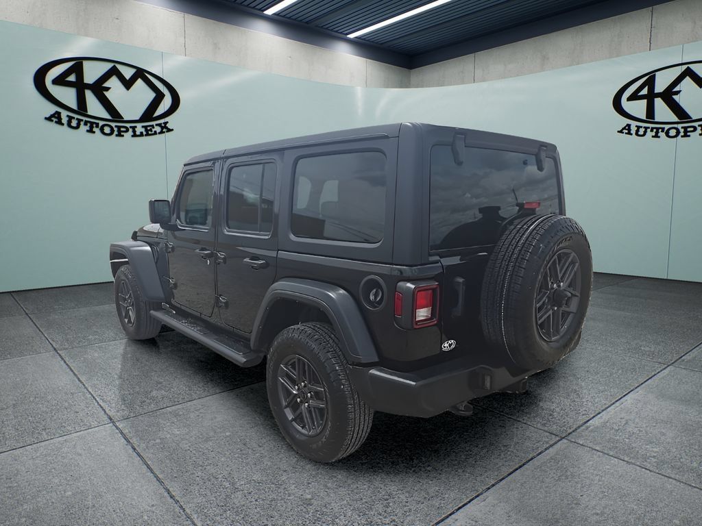Used 2024 Jeep Wrangler Unlimited Sport AWD/4WD image 5