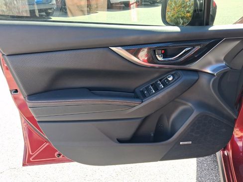 Used 2018 Subaru Crosstrek 2.0i Limited image 20