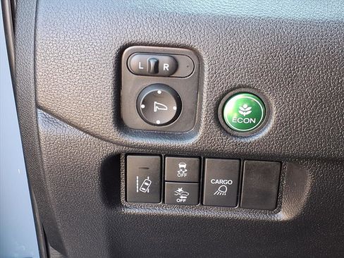 Used 2024 Honda Ridgeline Sport image 21