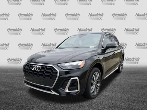 Used 2022 Audi Q5 2.0T Premium w/ Convenience Package image 5