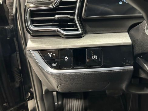 Used 2024 Kia Sportage X-Line w/ X-Line Premium Package AWD/4WD image 10