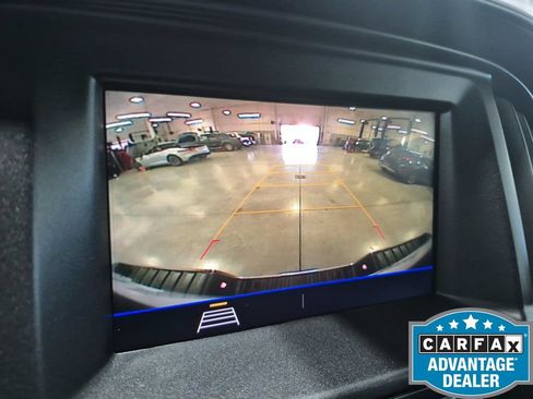 Used 2022 Chevrolet Colorado W/T RWD image 13