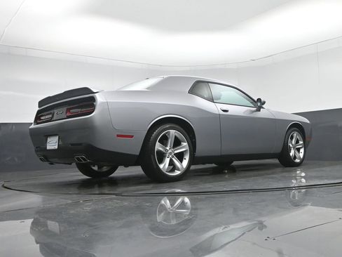 Used 2018 Dodge Challenger SXT w/ Super Sport Group (SS/T) image 49