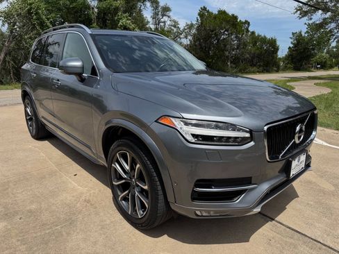 Used 2017 Volvo XC90 T6 Momentum w/ Vision Package AWD/4WD image 2