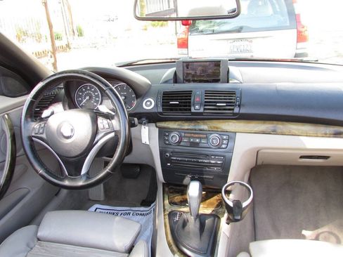 Used 2008 BMW 128i Convertible image 24