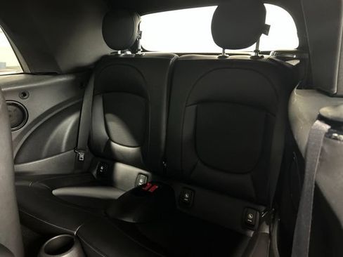 Used 2021 MINI Cooper S w/ Signature Upholstery Package FWD image 23