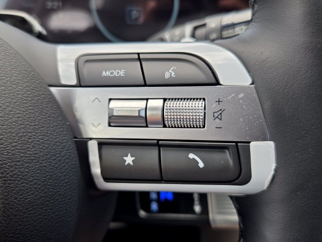 New 2026 Hyundai Tucson Limited FWD image 12