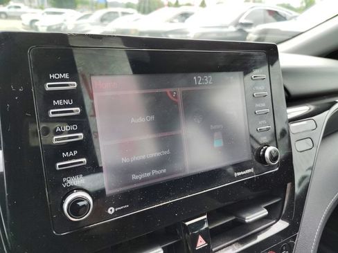 Used 2022 Toyota Camry LE w/ Cold Weather Package FWD image 12
