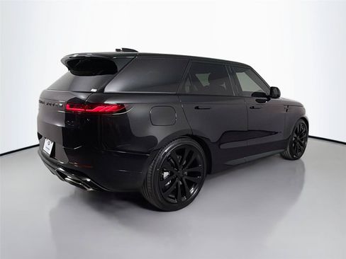 New 2026 Land Rover Range Rover Sport Dynamic SE AWD/4WD image 5