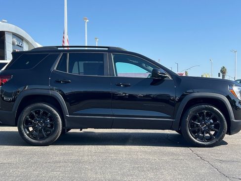 New 2026 GMC Terrain Elevation AWD/4WD image 3