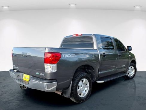 Used 2011 Toyota Tundra 4x4 CrewMax w/ TRD Off-Road Pkg image 6
