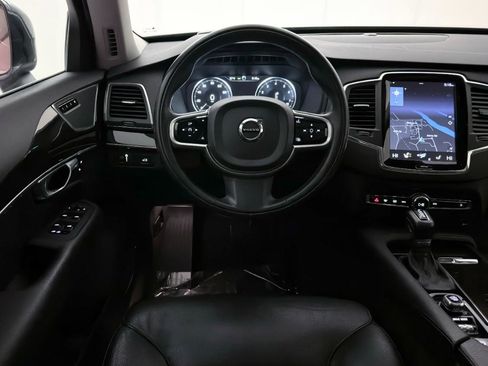 Used 2019 Volvo XC90 T6 Momentum w/ Advanced Package image 30