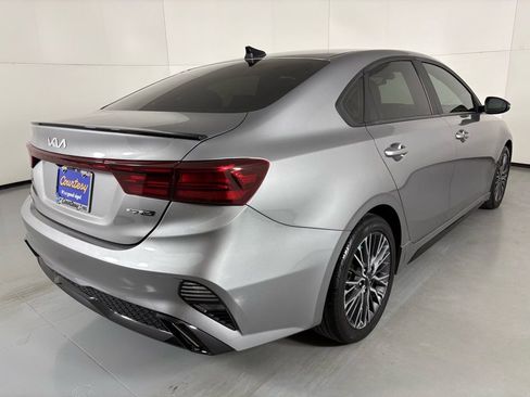 Used 2023 Kia Forte GT-Line image 8