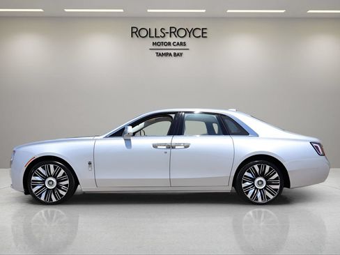 New 2027 Rolls-Royce Ghost AWD/4WD image 3