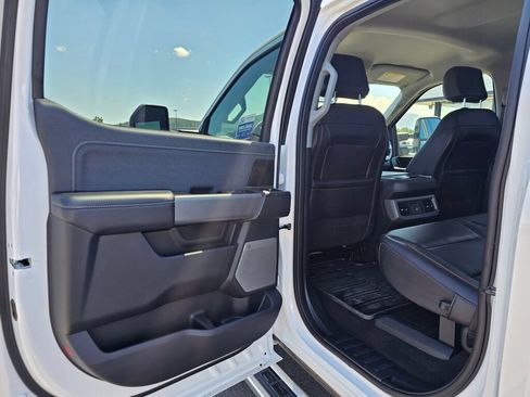 Certified 2025 Ford F350 Lariat AWD/4WD image 15
