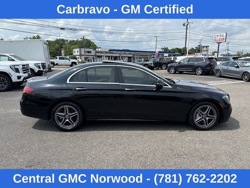 Used 2023 Mercedes-Benz E 350 4MATIC Sedan image 6