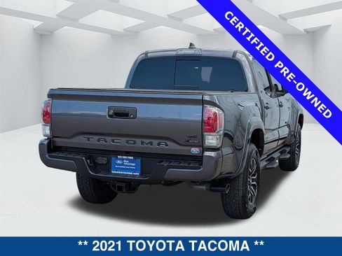 Used 2021 Toyota Tacoma TRD Sport RWD image 5