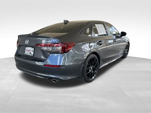 Used 2025 Honda Civic Sport image 3