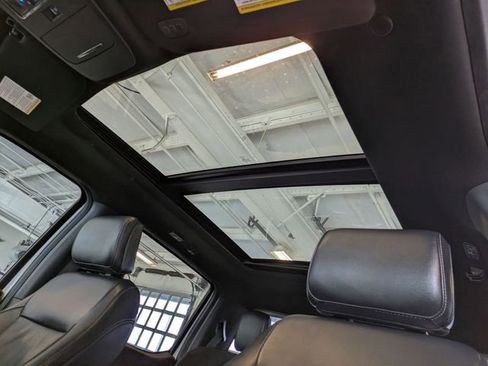 Used 2023 Ford F150 Lariat w/ Equipment Group 502A High image 17