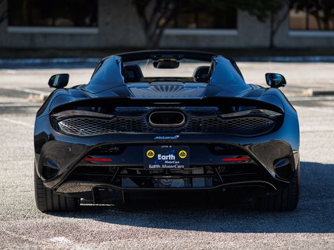 Used 2024 McLaren 750S Spider Ceramic Brakes Front Li image 20