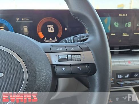 Used 2024 Hyundai Kona SEL image 14