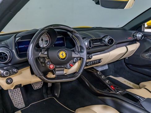 Used 2022 Ferrari 812 GTS RWD image 28