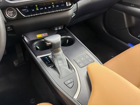 Certified 2024 Lexus UX 250h AWD w/ Premium Package image 18