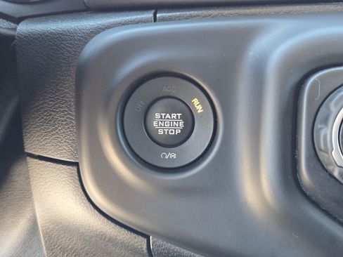 Certified 2021 Jeep Wrangler Unlimited Sport image 12