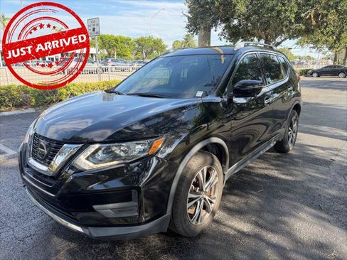 Used 2020 Nissan Rogue SV w/ Premium Package AWD/4WD image 1