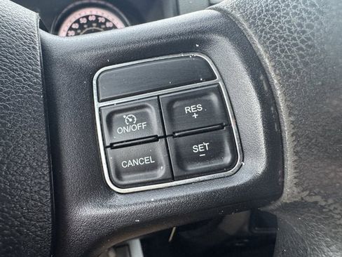 Used 2018 RAM 2500 Tradesman w/ Chrome Appearance Group image 17