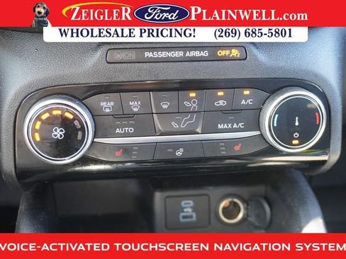 Used 2022 Ford Escape SE w/ Cold Weather Package image 20