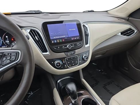 Used 2023 Chevrolet Malibu LT image 18