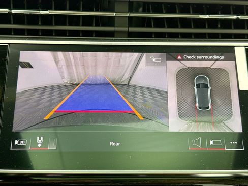 New 2026 Audi Q8 Premium Plus image 16